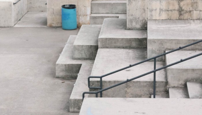 Making Your Own Concrete Stepping Stones